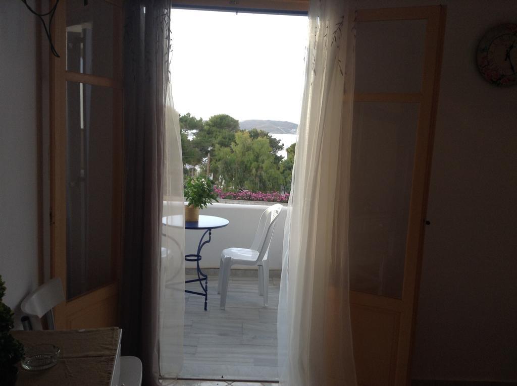 Nikoletta Rooms Páros 외부 사진