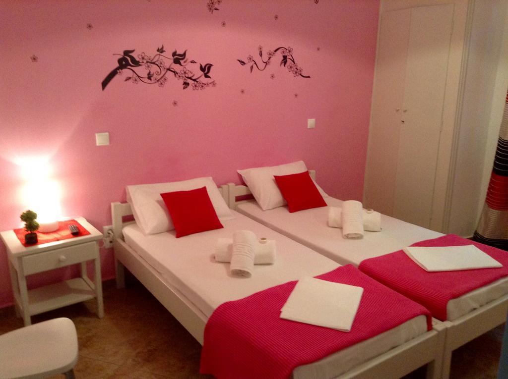 Nikoletta Rooms Páros 외부 사진