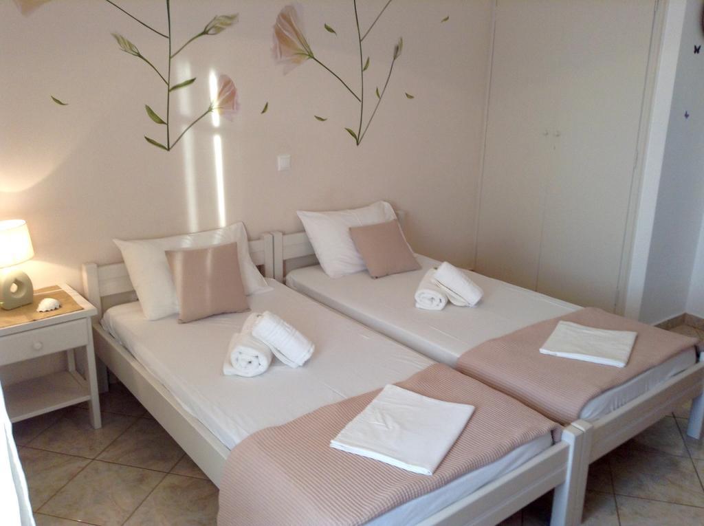 Nikoletta Rooms Páros 외부 사진