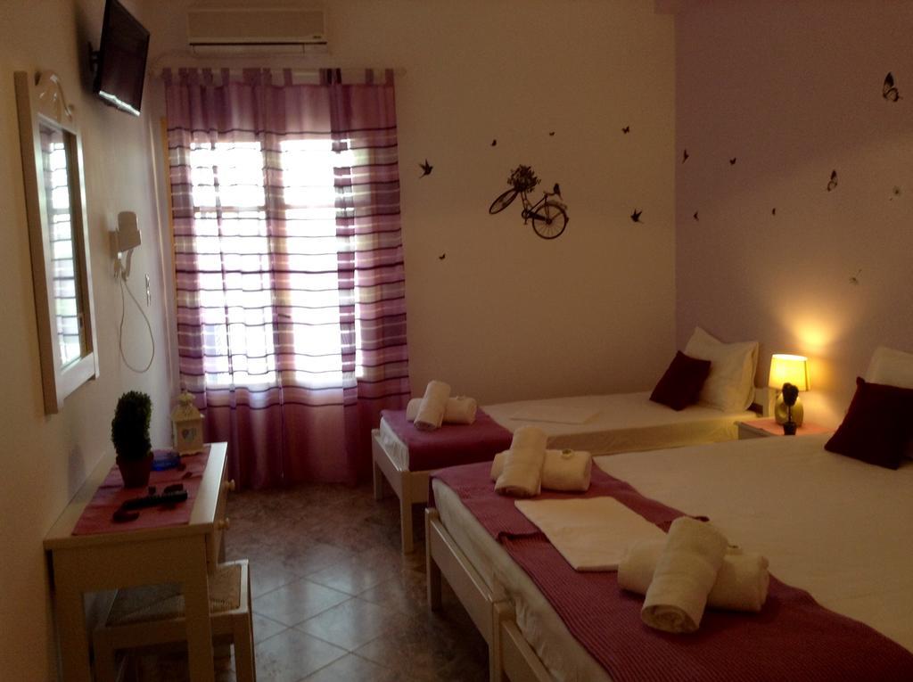 Nikoletta Rooms Páros 외부 사진