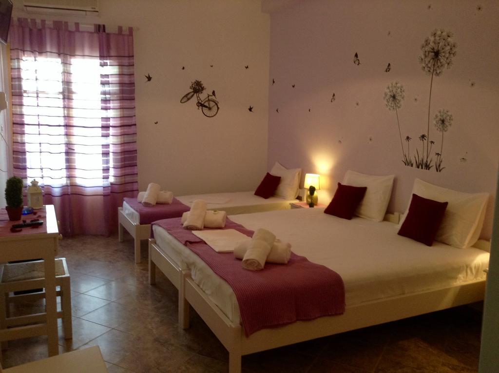 Nikoletta Rooms Páros 외부 사진